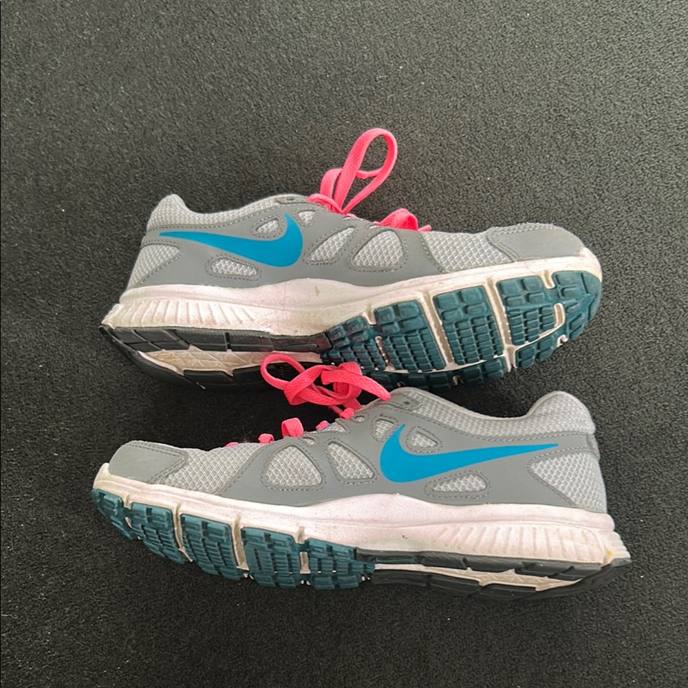 Nike Revolution 2 Gray and Pink Athletic Gym Shoes - Picture 6 of 7